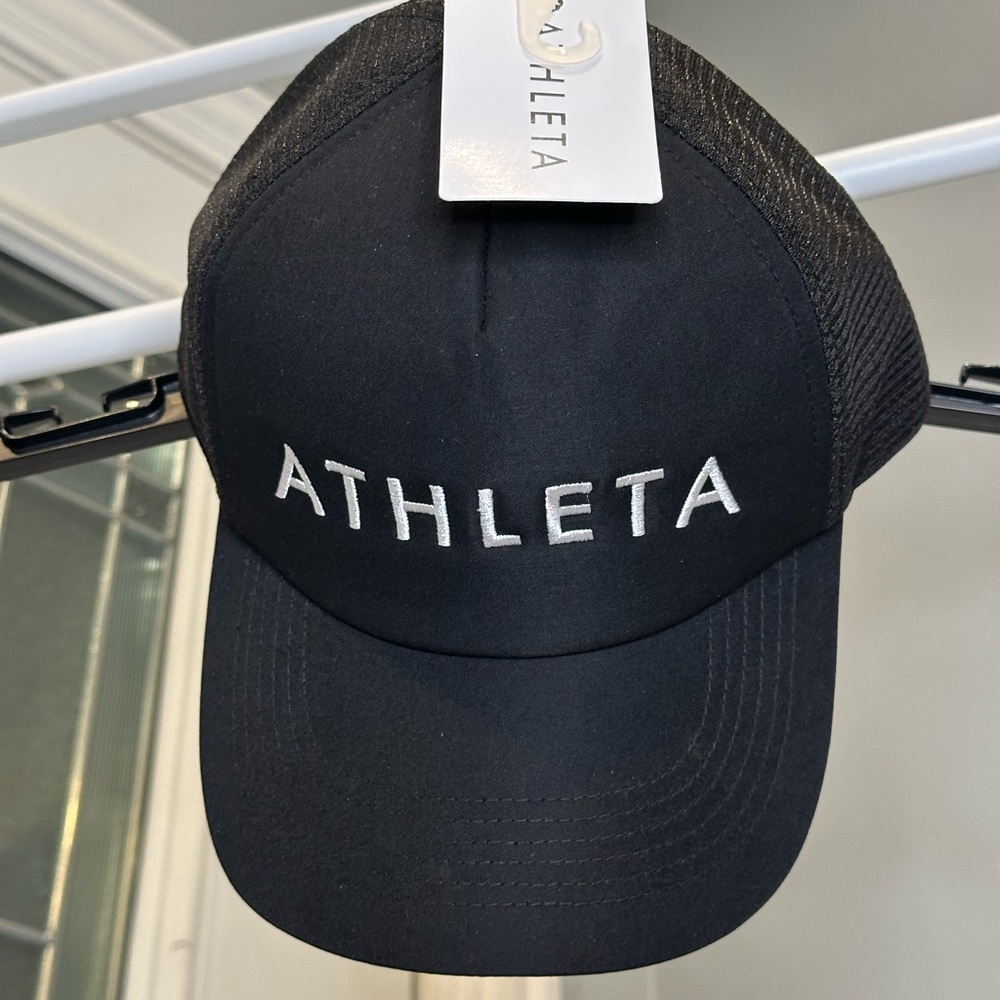 NWT Athleta Black Trucker Cap